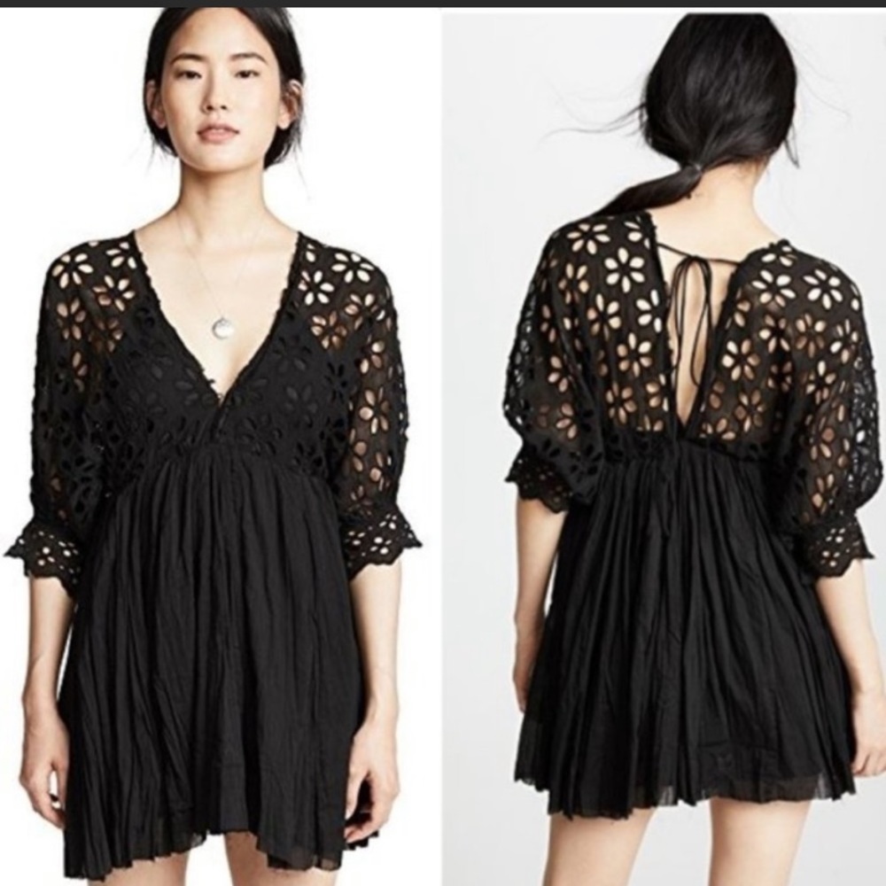 FREE PEOPLE  Black Bella Notte Mini Dress Eyelet Sleeve Boho Dress.